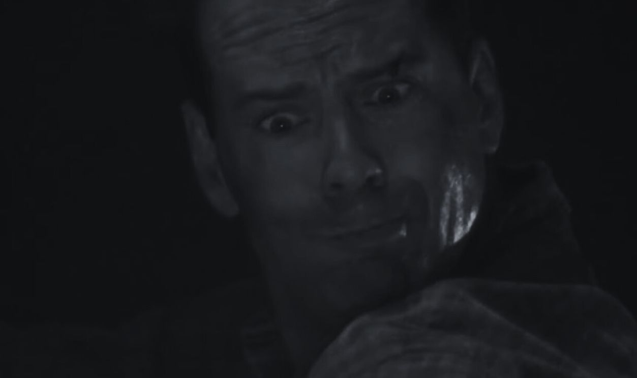 Screenshot from Die Hard 2 (1990)