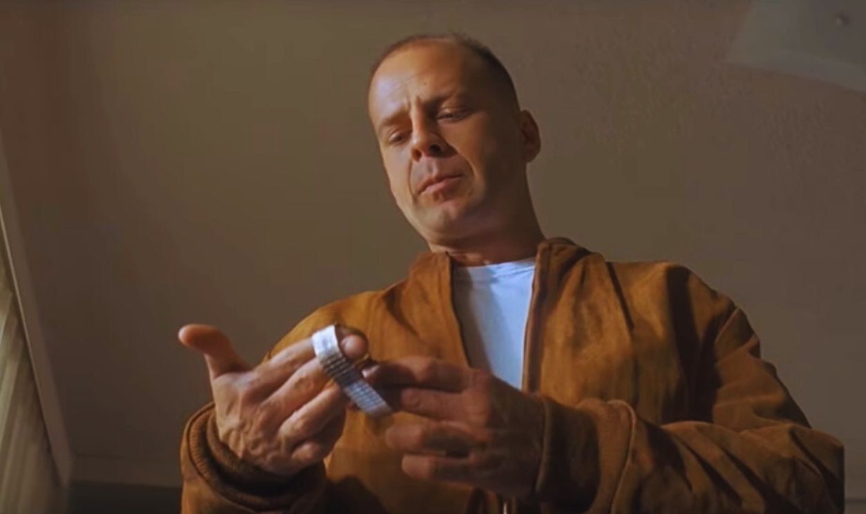 Screenshot from Pulp Fiction (1994)