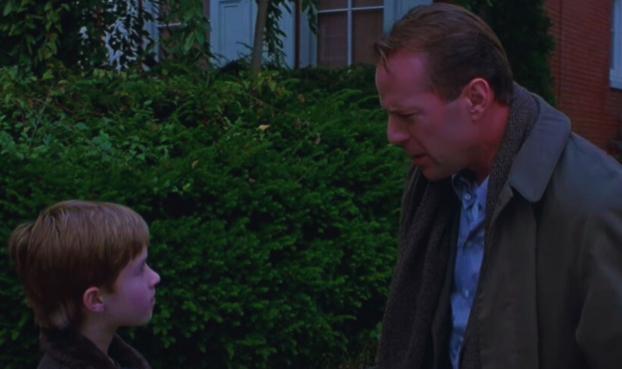 Screenshot from The Sixth Sense (1999)
