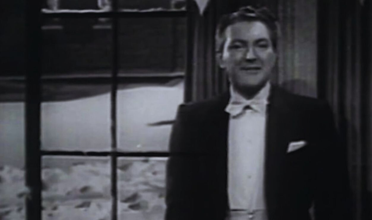 Screenshot from The Liberace Show Music (1952–1969)