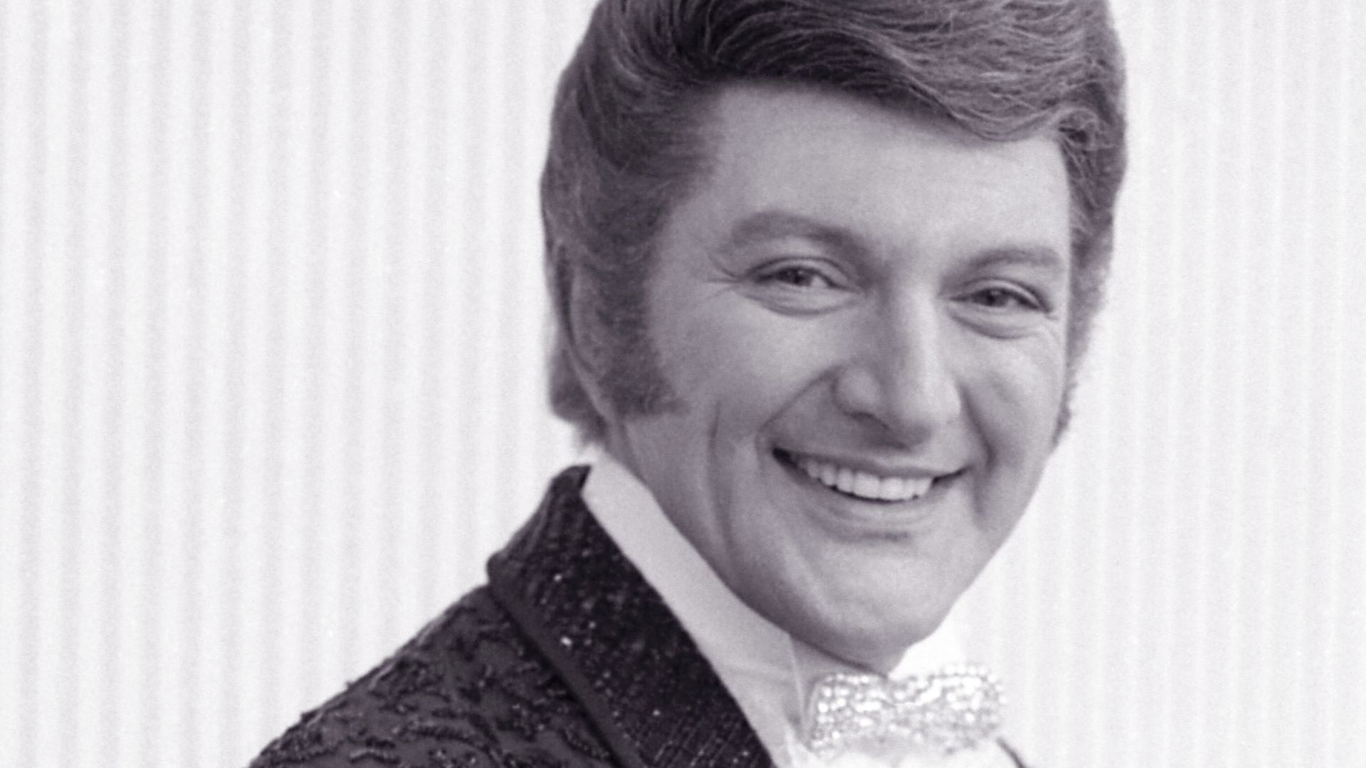 File:Liberace 1 Allan Warren.jpg