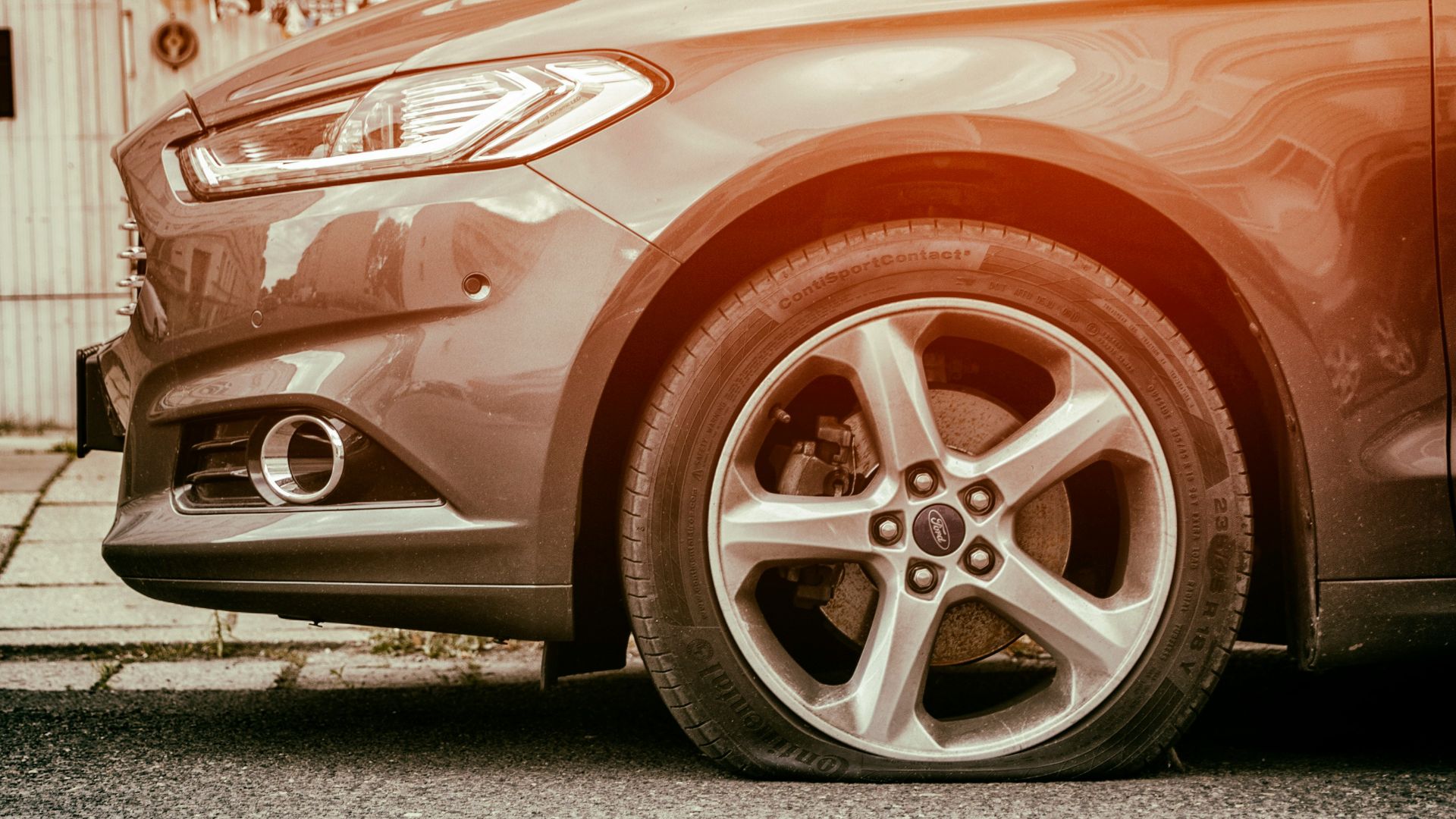 red mercedes benz c class