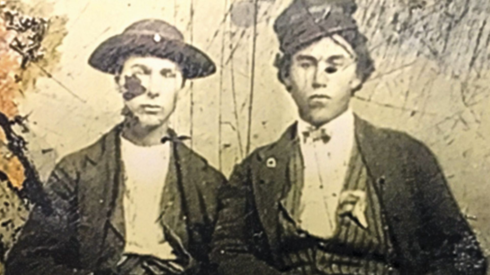 File:An alleged photograph showing Billy the Kid (right) with his brother Joseph Antrim.jpg