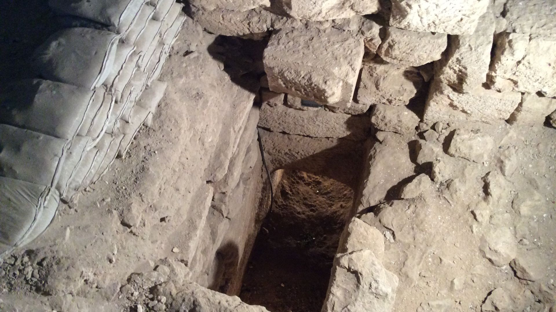 File:Kishle Jerusalem (1).JPG