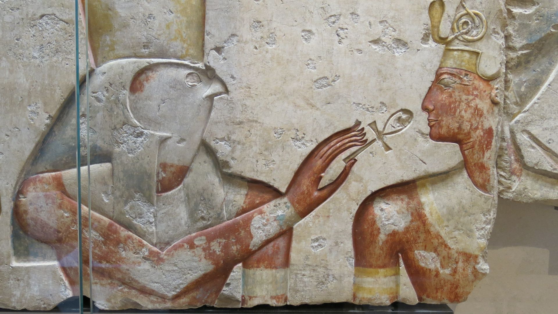 File:Le roi Ramsès parmi les dieux (Louvre, B 13).jpg