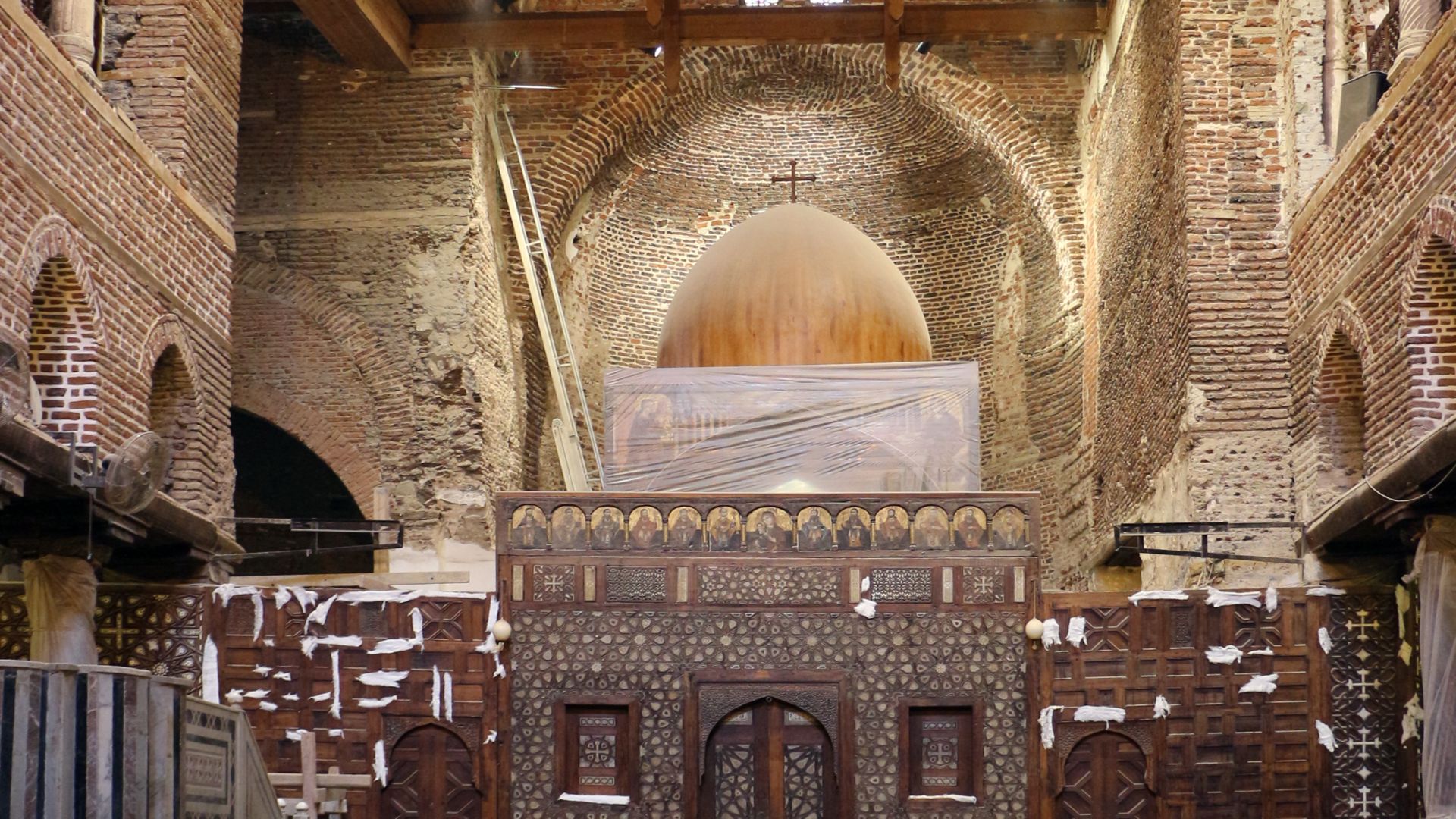 File:Cairo, chiesa di san sergio 01.JPG