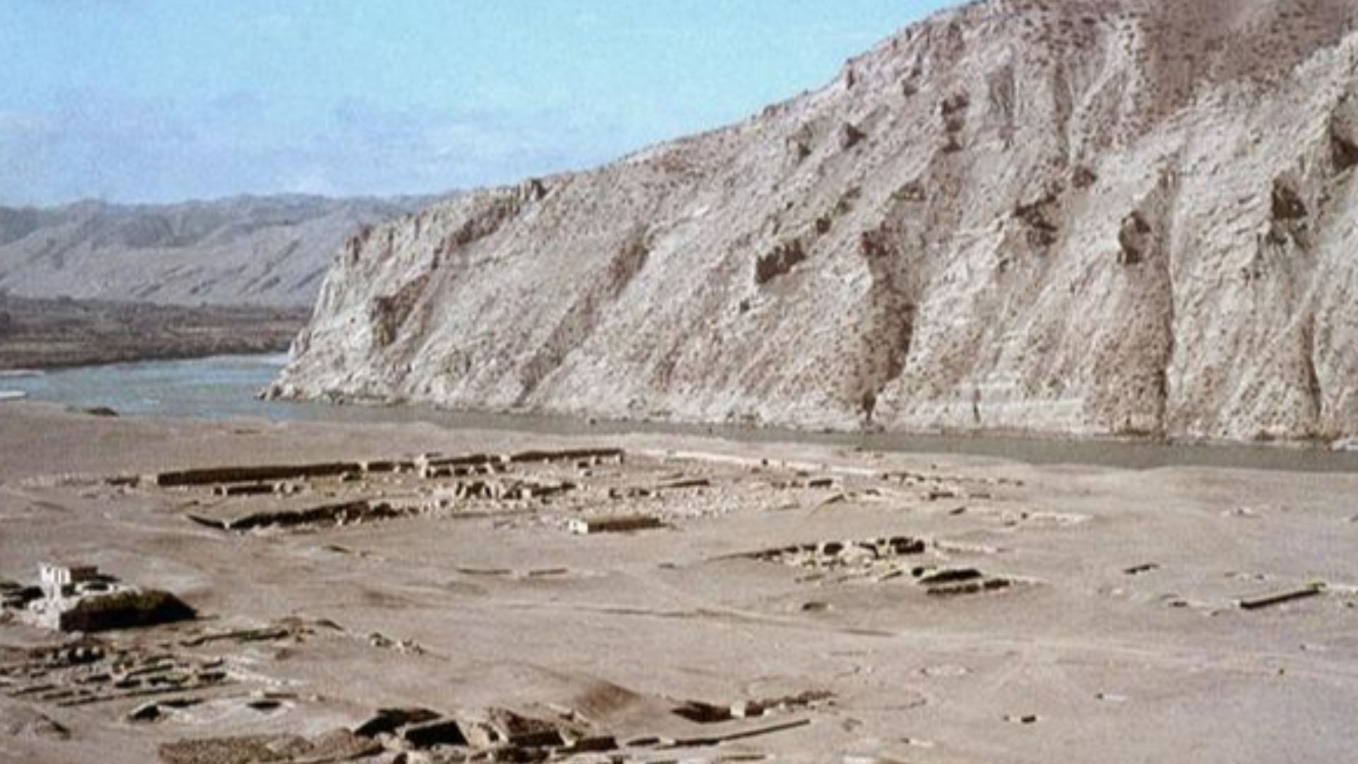 File:Ai Khanoum landscape.jpg