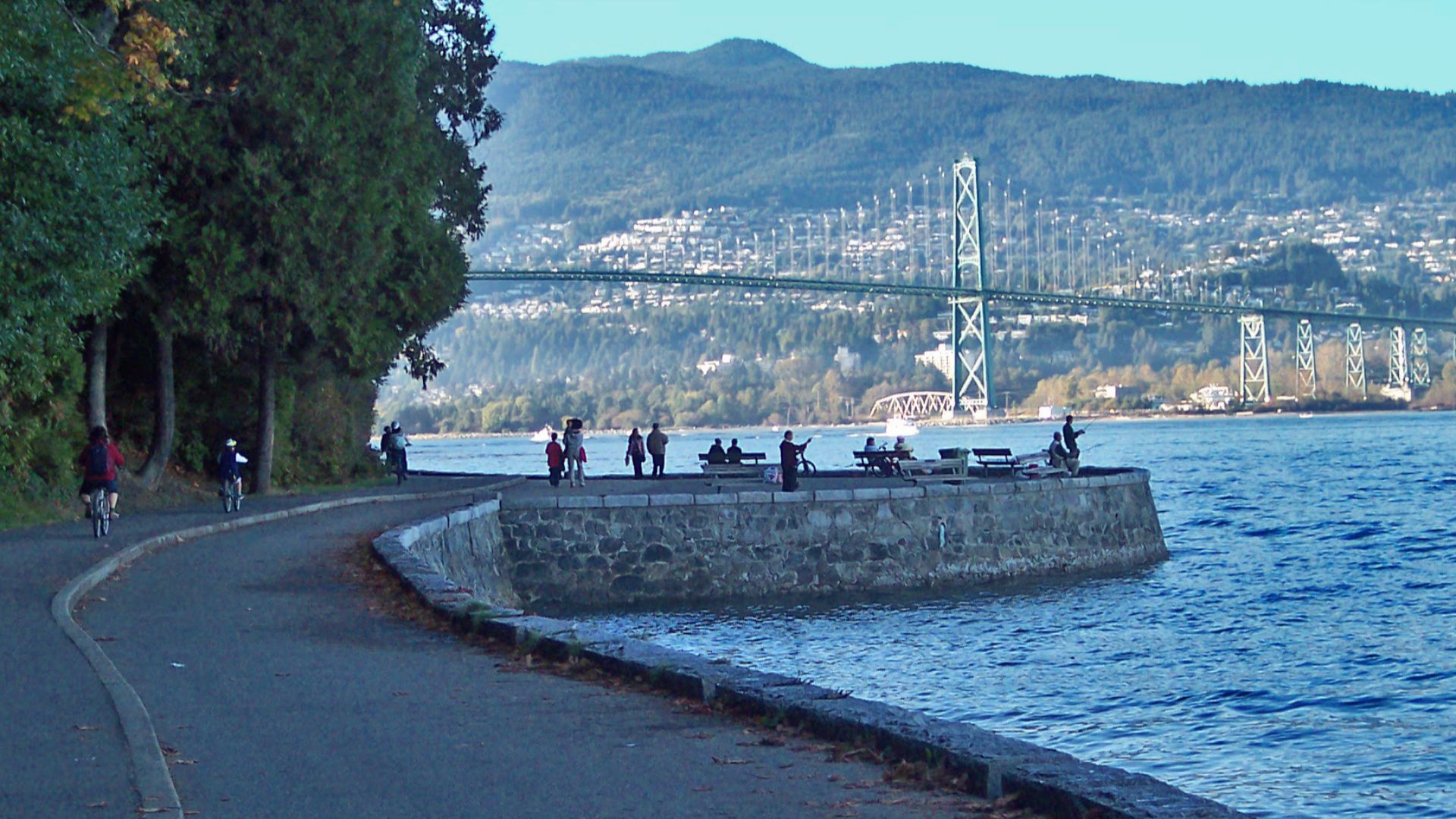 File:Stanley Seawall.jpg