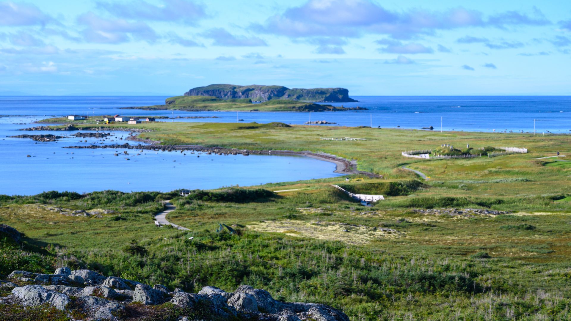 File:2022-08-27 05 View of L'Anse aux Meadows, NFL CAN.jpg