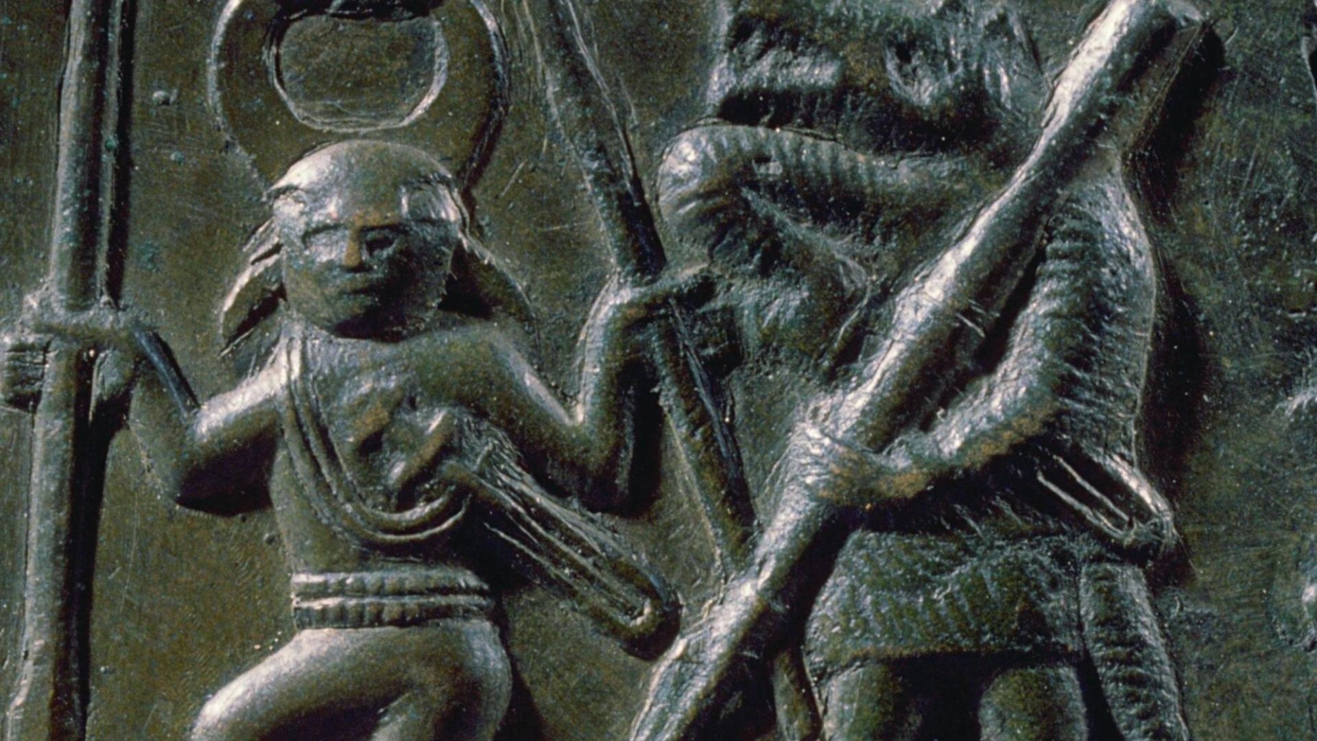 File:Torslundaplåtarna - Historiska museet - 618349 HST - 324349 (cropped).jpg