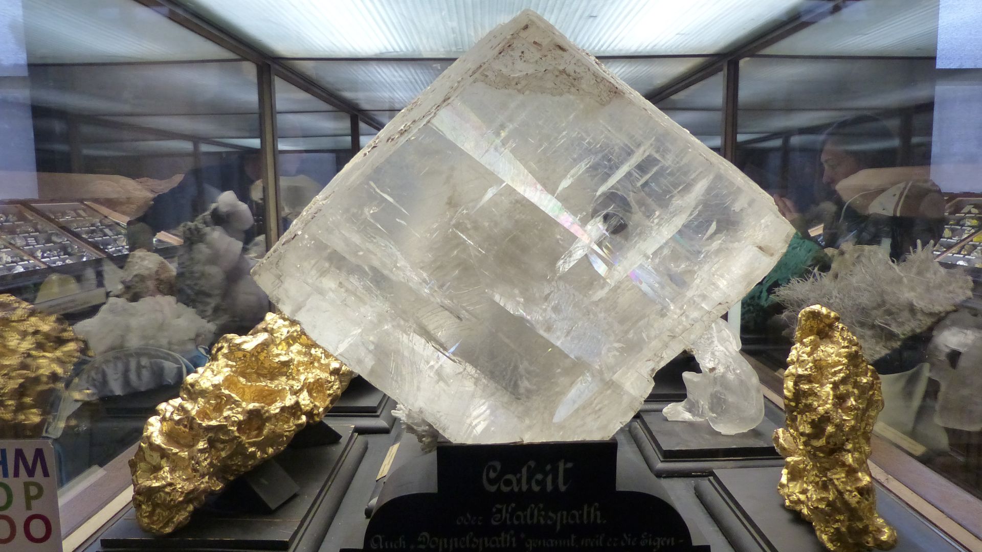 File:Calcit NHM Wien 2.JPG