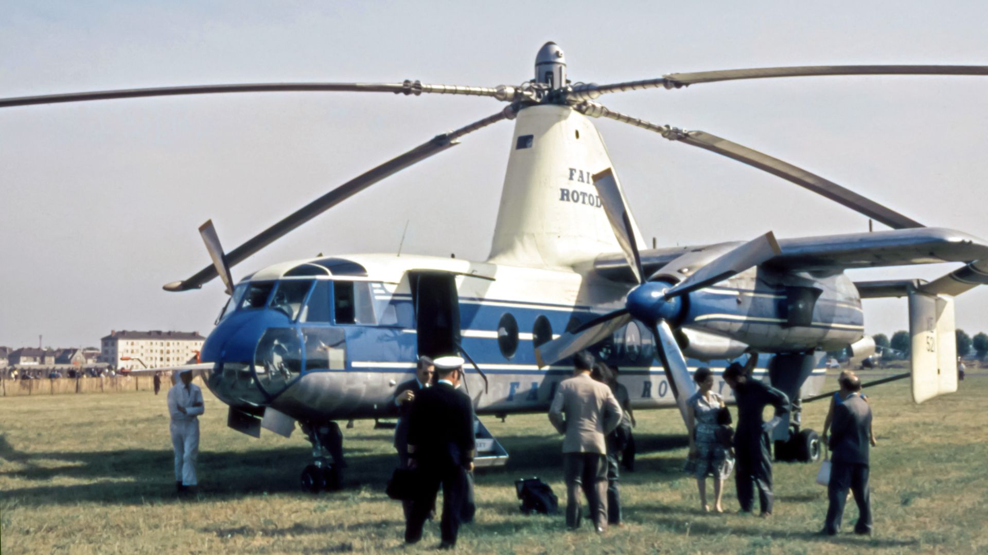File:SFF 002-1055526 Fairey Rotodyne.jpg