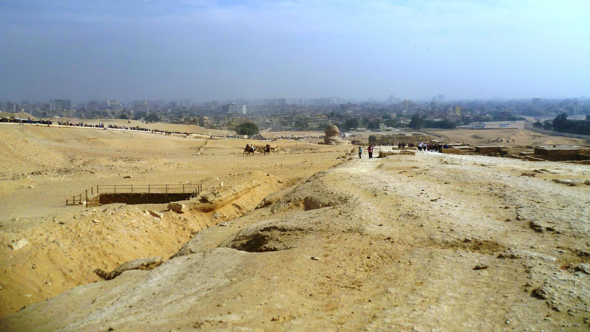 File:Giza Plateau.jpg