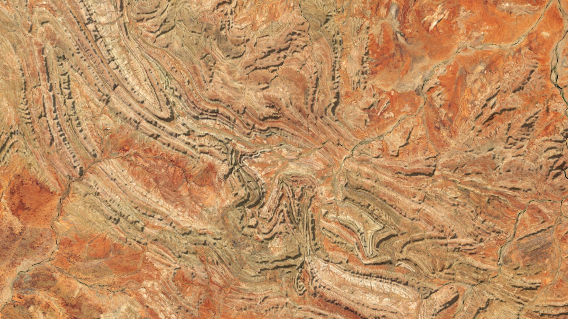 File:An Asteroid’s Bite in an Australian Mountain Range (154061).jpg