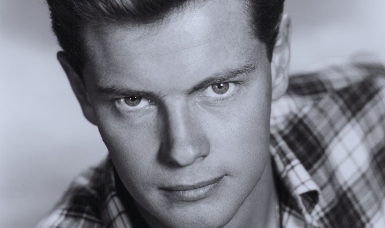 Gettyimages - 515776253, Troy Donahue Studio headshot of actor Troy Donahue wearing a check shirt, 1958. 