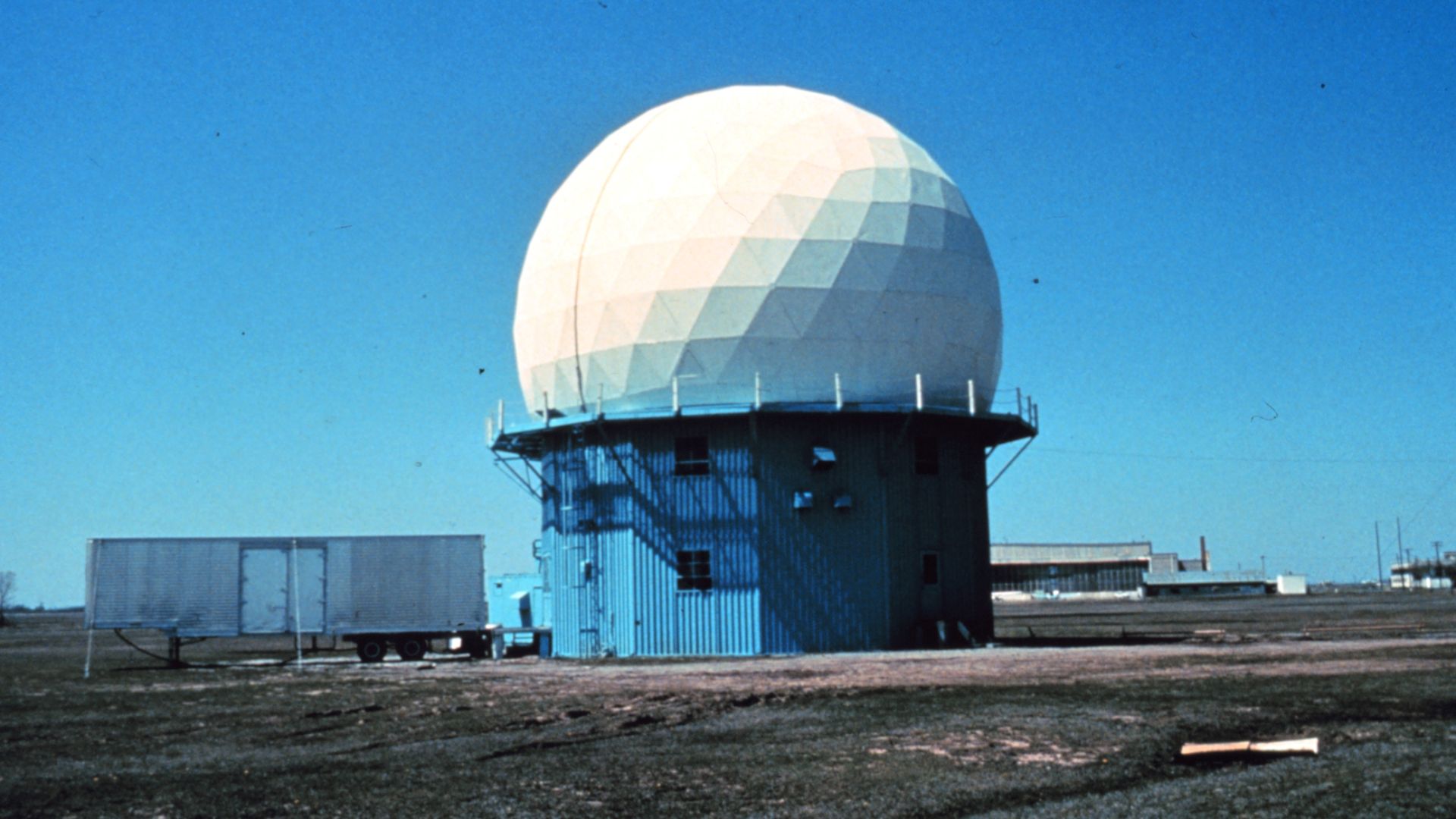 File:Doppler Weather Radar - NOAA.jpg