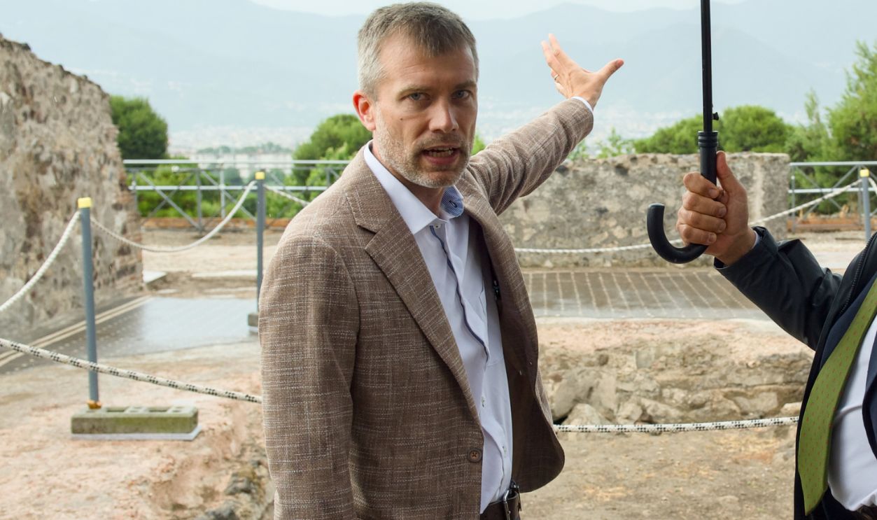 2220095630 Gabriel Zuchtriegel 