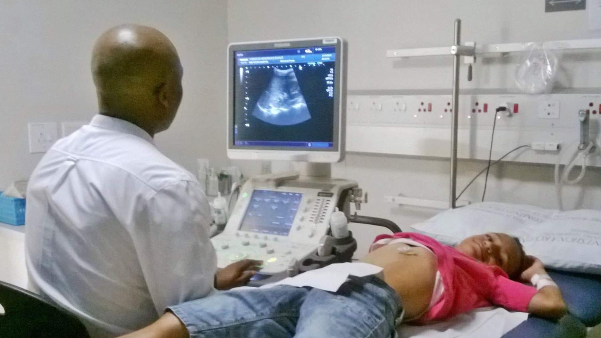 File:Ultrasound on Adrenal gland.jpg