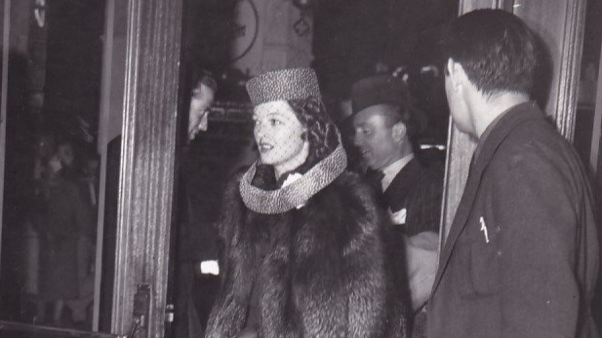 File:Myrna Loy and Arthur Hornblow.jpg