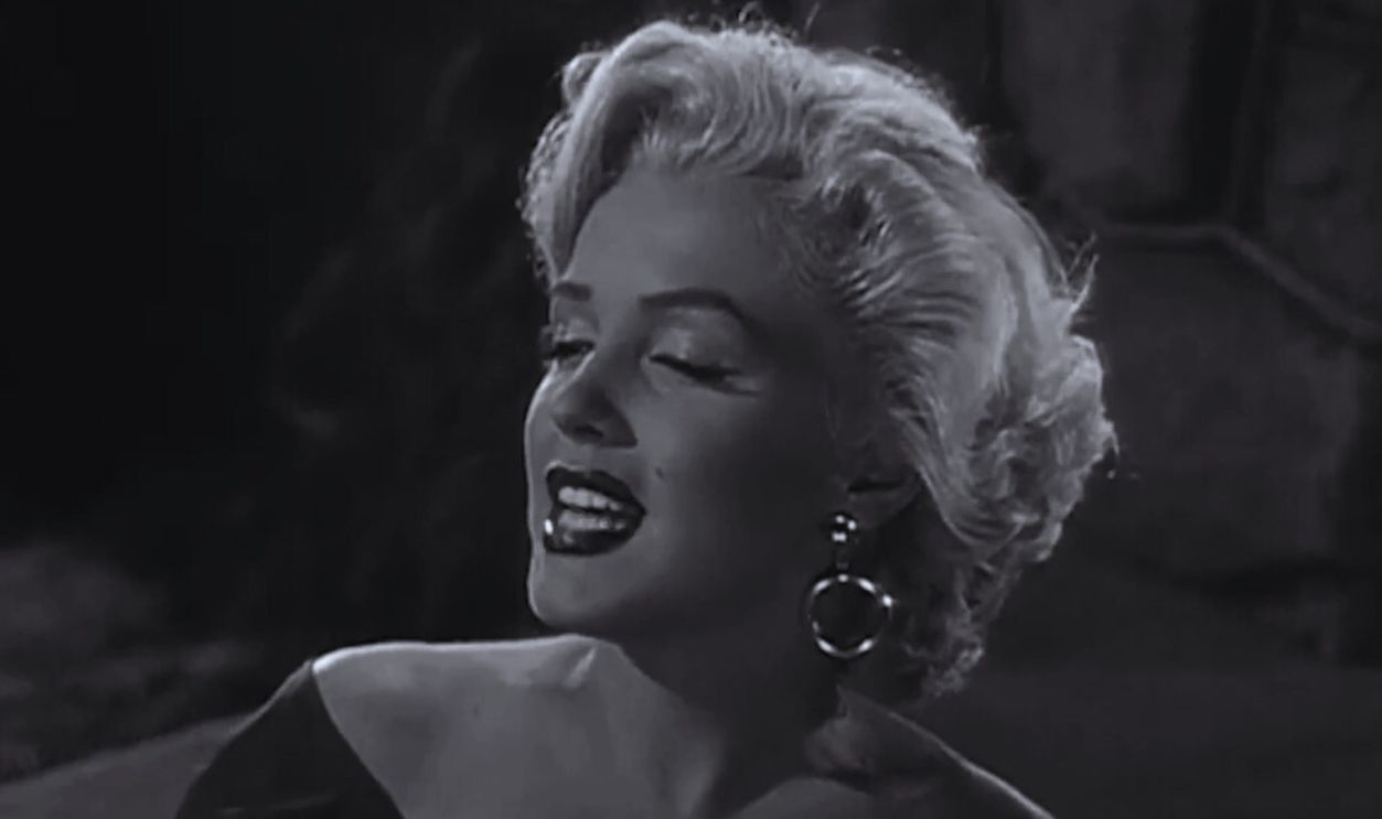 Screenshot from Niagara (1953)