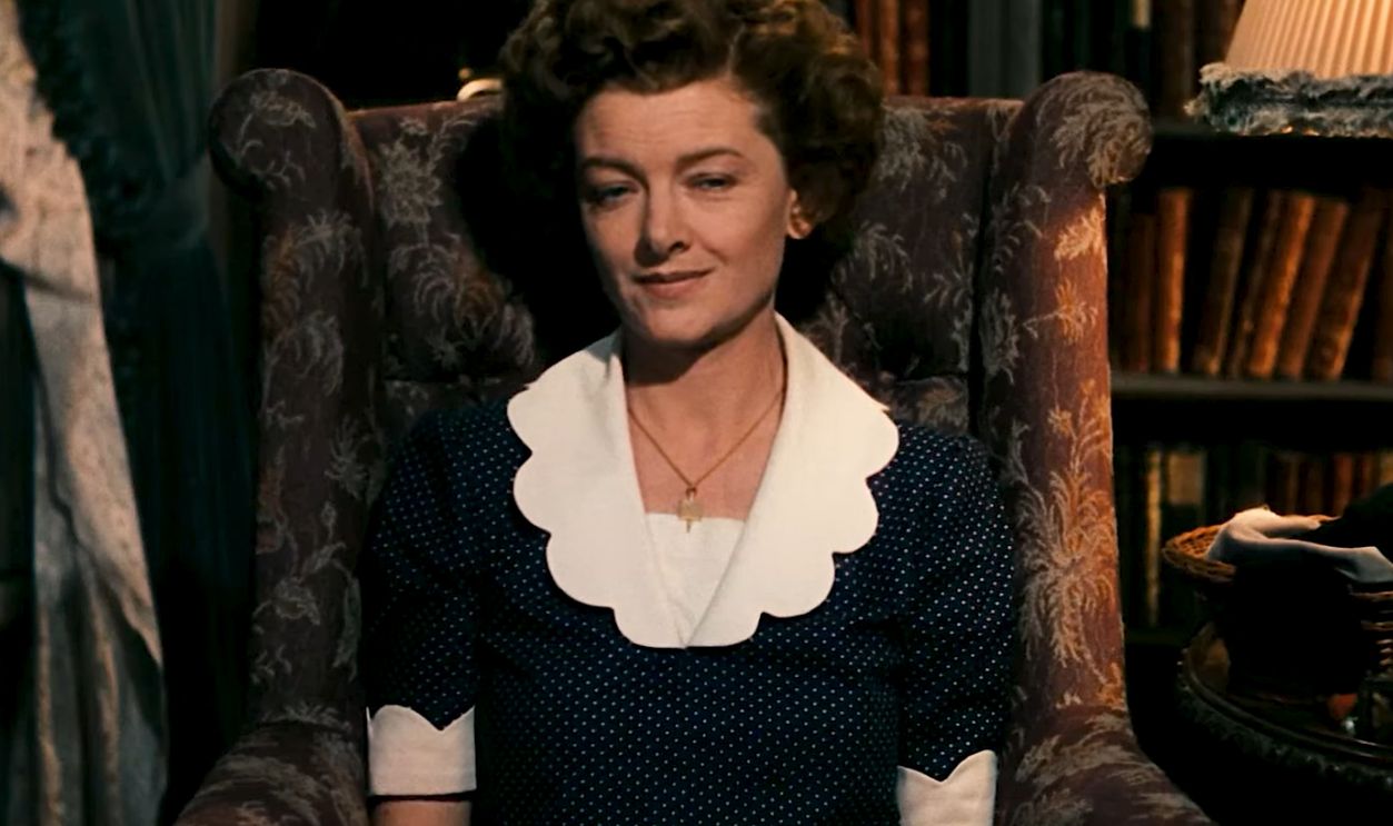 Screenshot from Cheaper by the Dozen (1950)