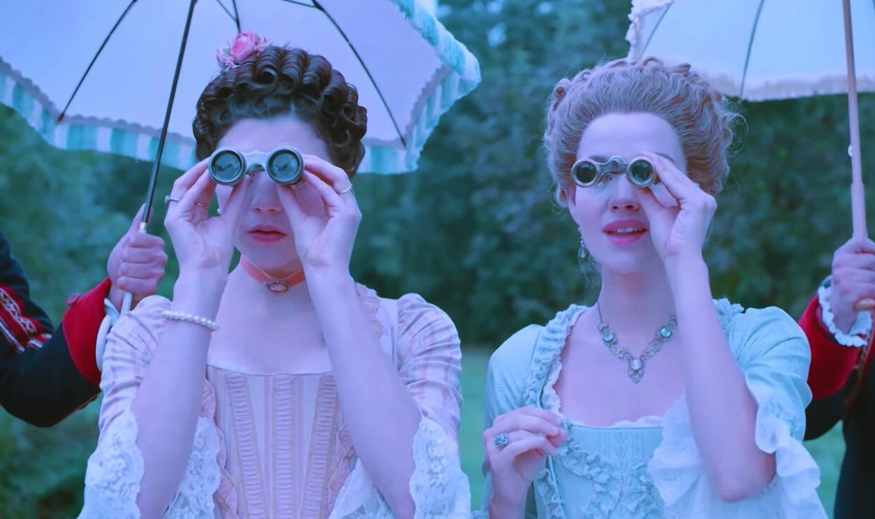 Screenshot from Marie Antoinette (2022–2023)