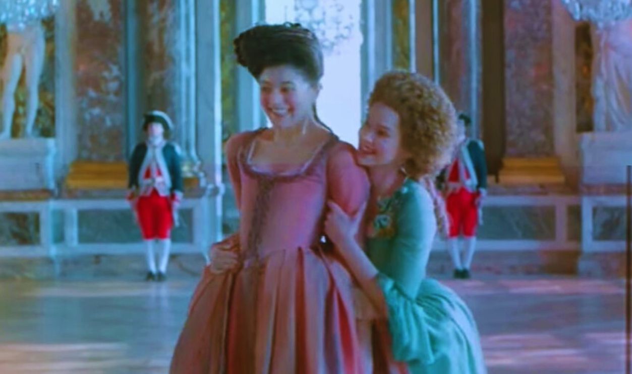 Screenshot from Marie Antoinette (2022–2023)