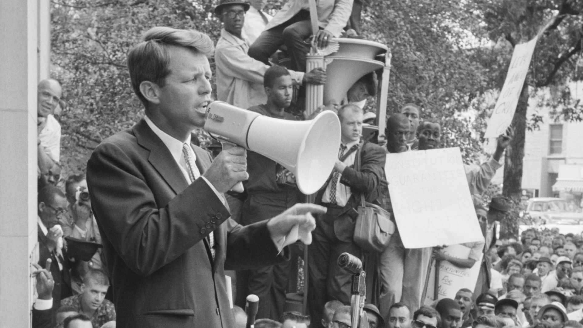File:Robert Kennedy CORE rally speech2.jpg