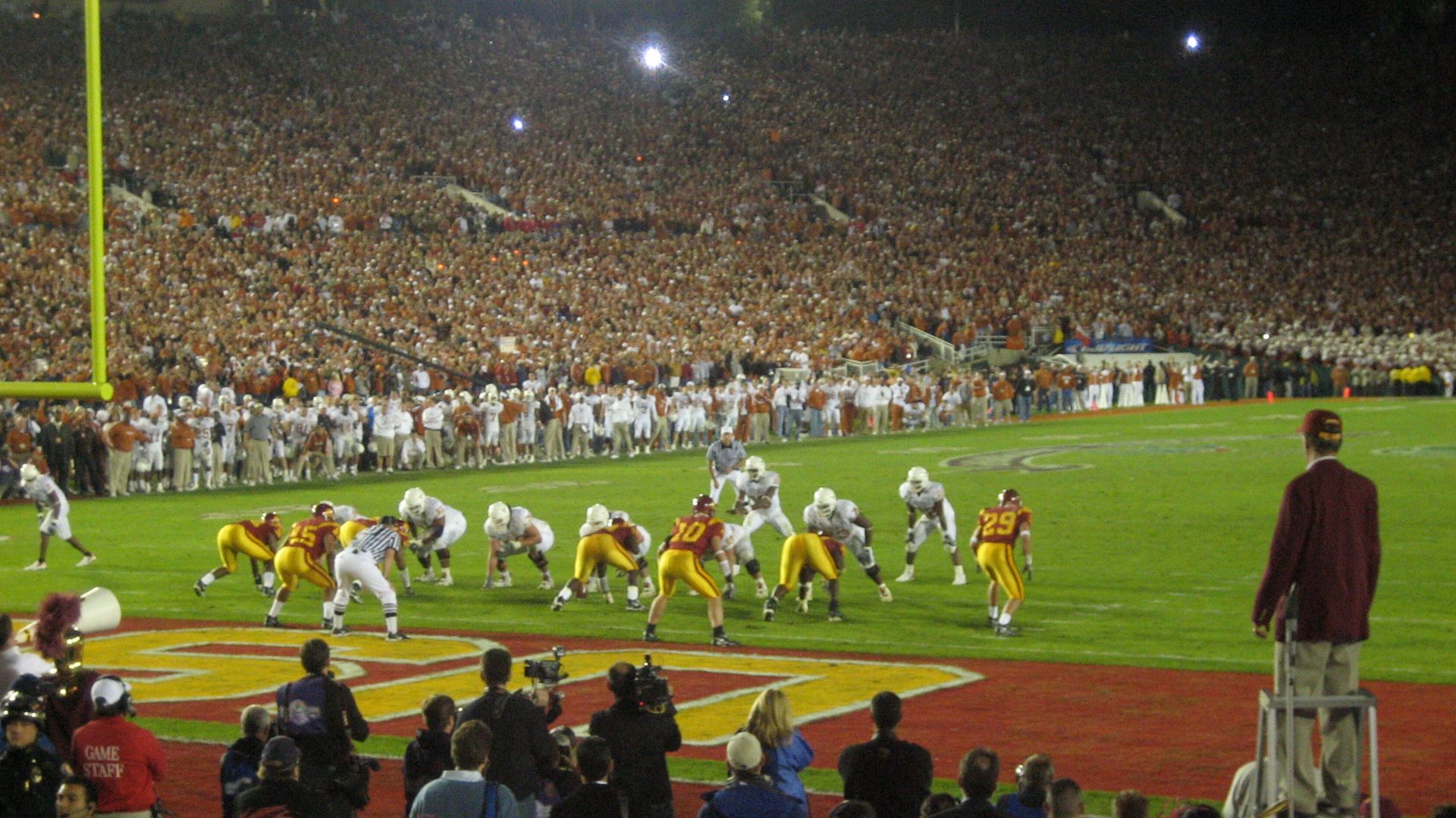 File:2006 Rose Bowl go-ahead touchdown.jpg