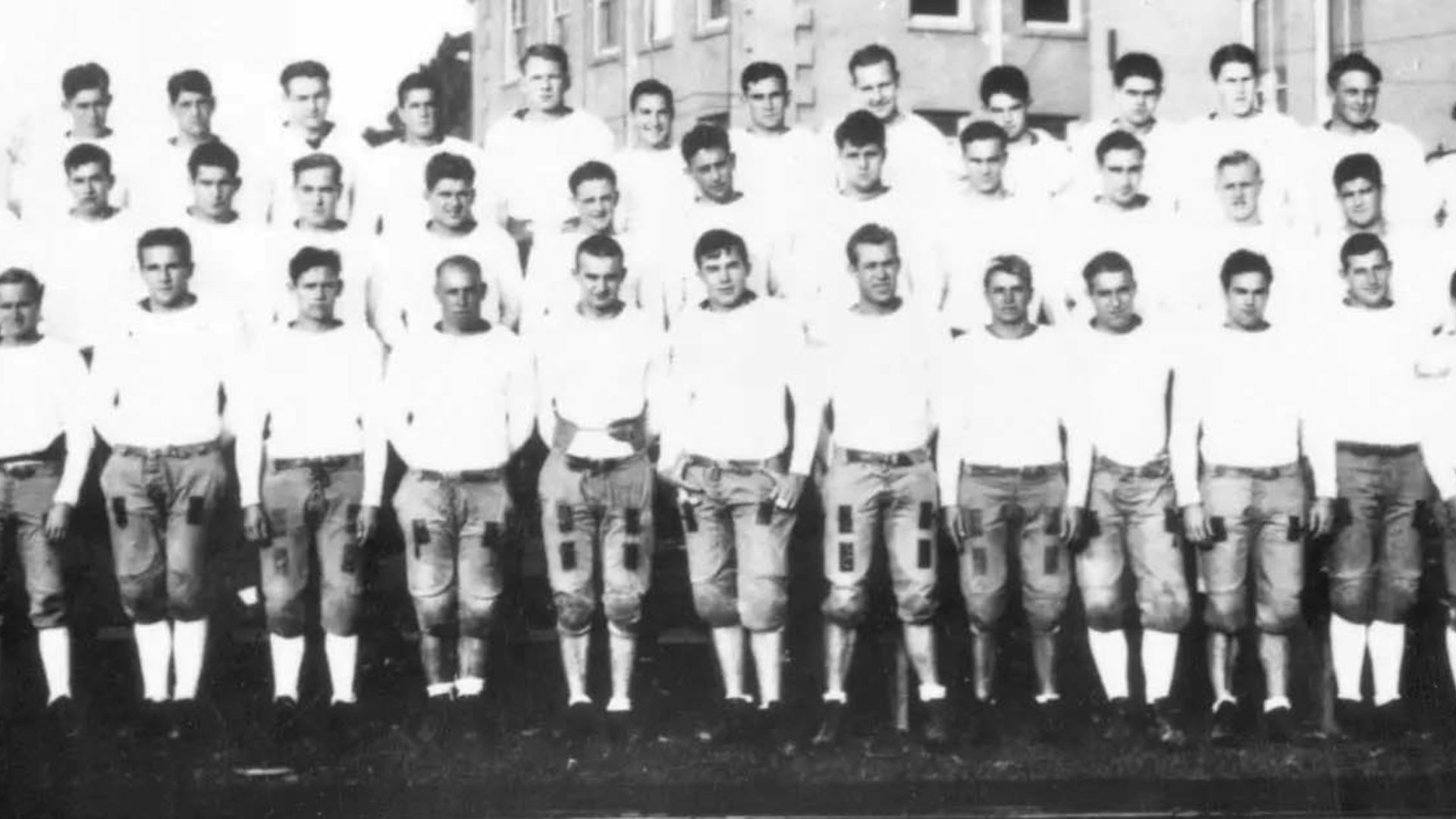 File:Usc football champions 1928.jpg