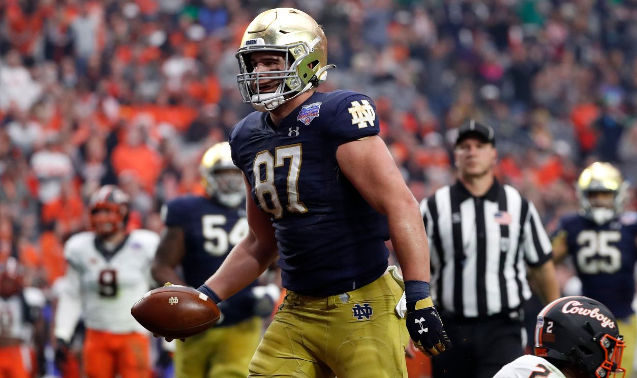 Gettyimages - 1362658844, PlayStation Fiesta Bowl - Oklahoma State v Notre Dame GLENDALE, ARIZONA - JANUARY 01: Tight end Michael Mayer #87 of the Notre Dame Fighting Irish reacts after a touchdown during the first half of the PlayStation Fiesta Bowl against the Oklahoma State Cowboys at State Farm Stadium on January 01, 2022 in Glendale, Arizona. The Cowboys defeated the Fighting Irish 37-35.