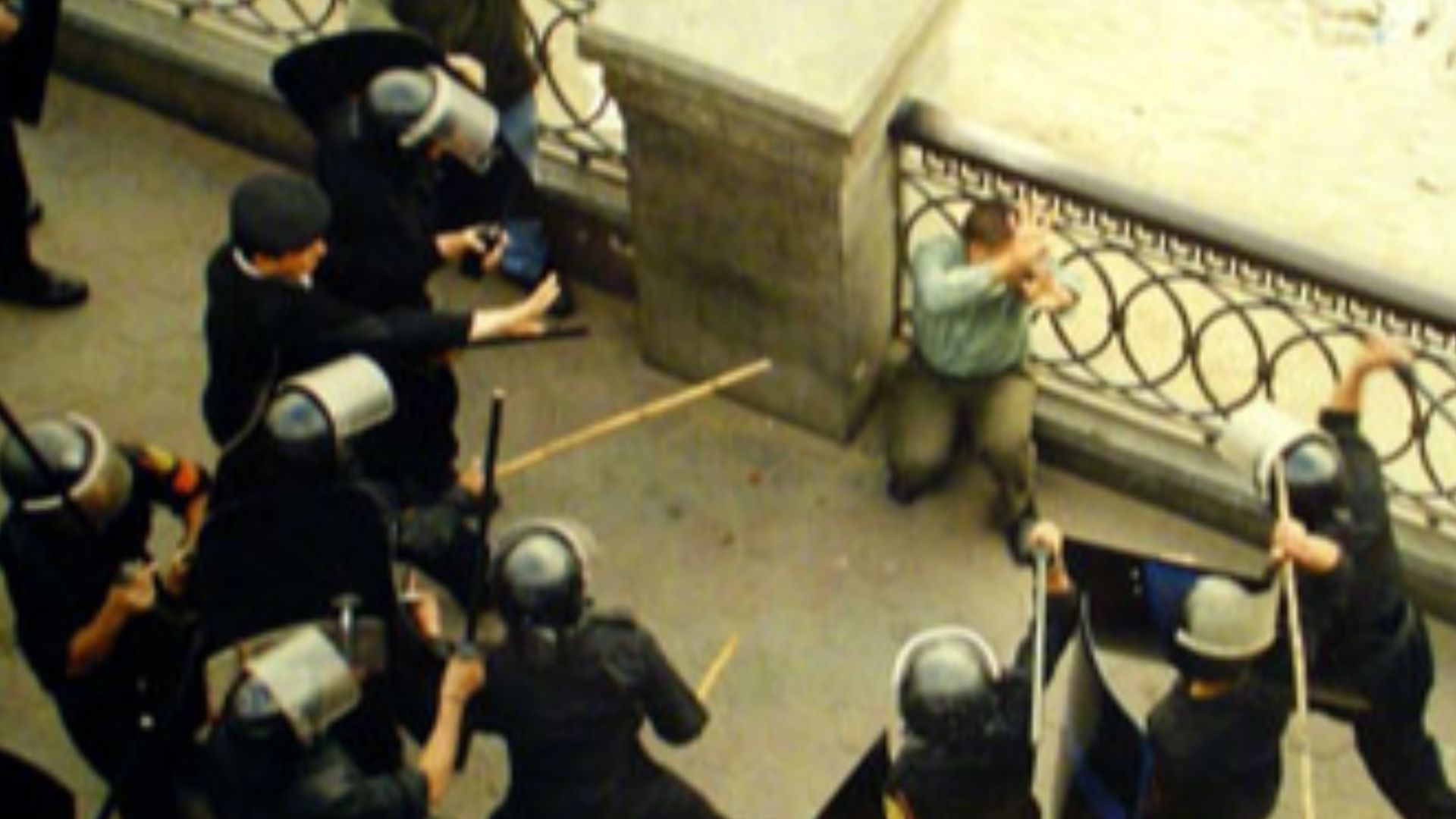 File:Police brutality in Egypt (4602240333).jpg