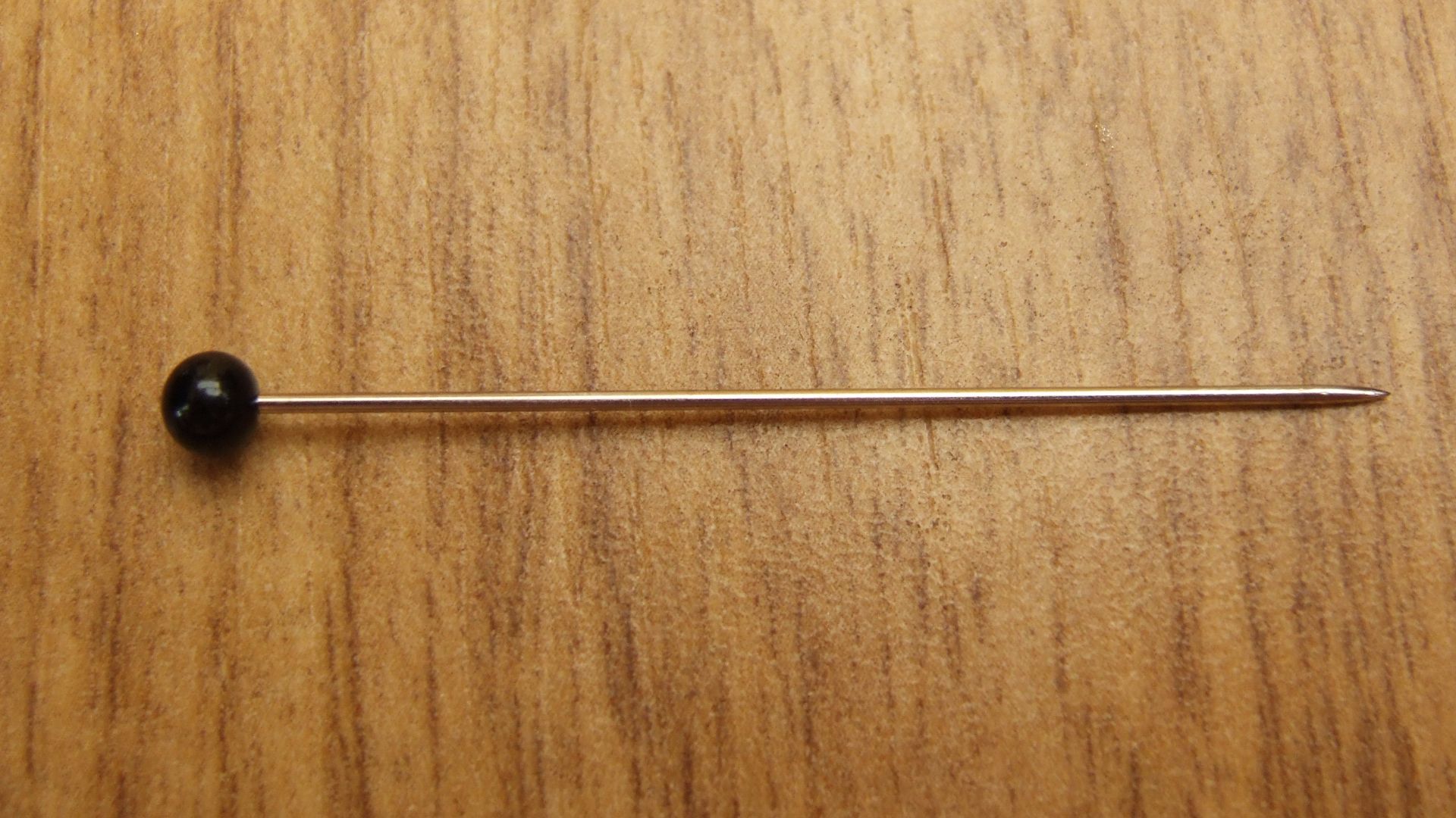 File:Standard pin.jpg