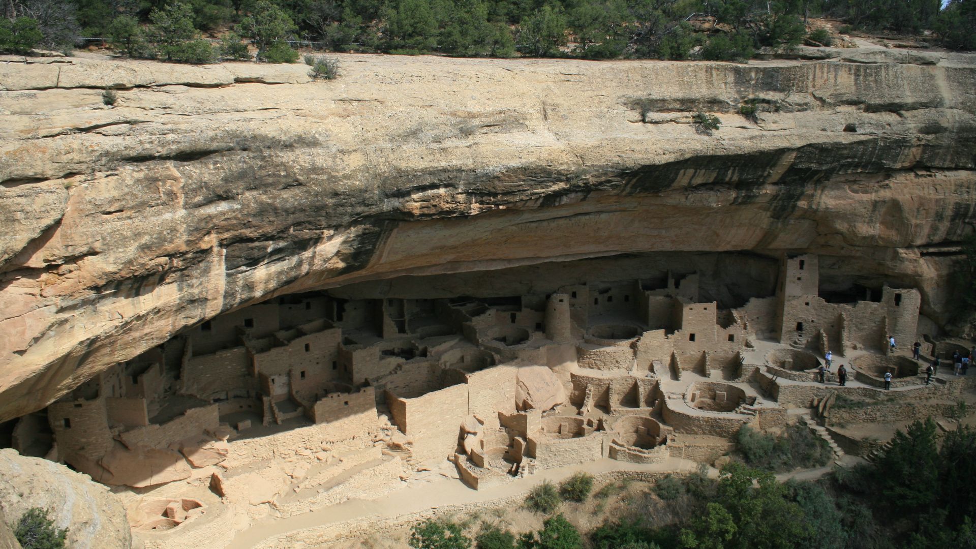 File:Mesa Verde National Park Cliff Palace 2006 09 12.jpg