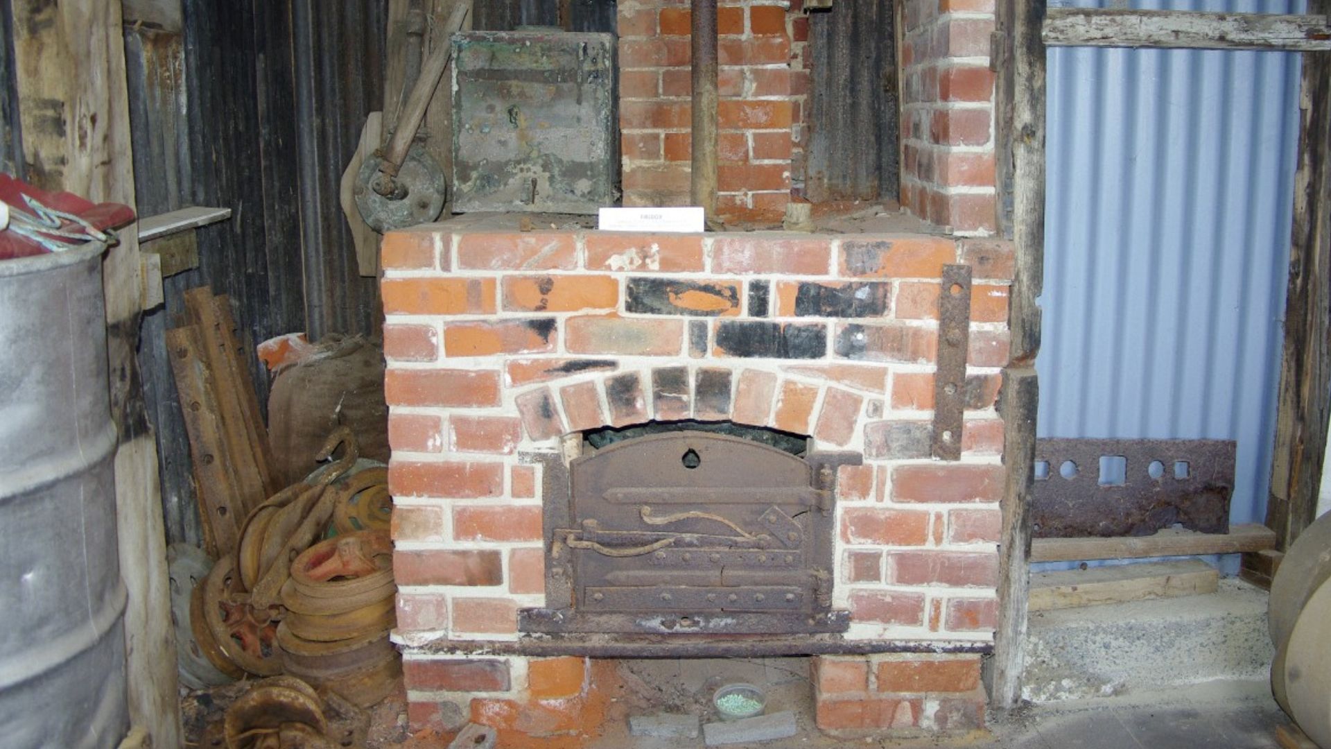 File:Steambox2 800.jpg