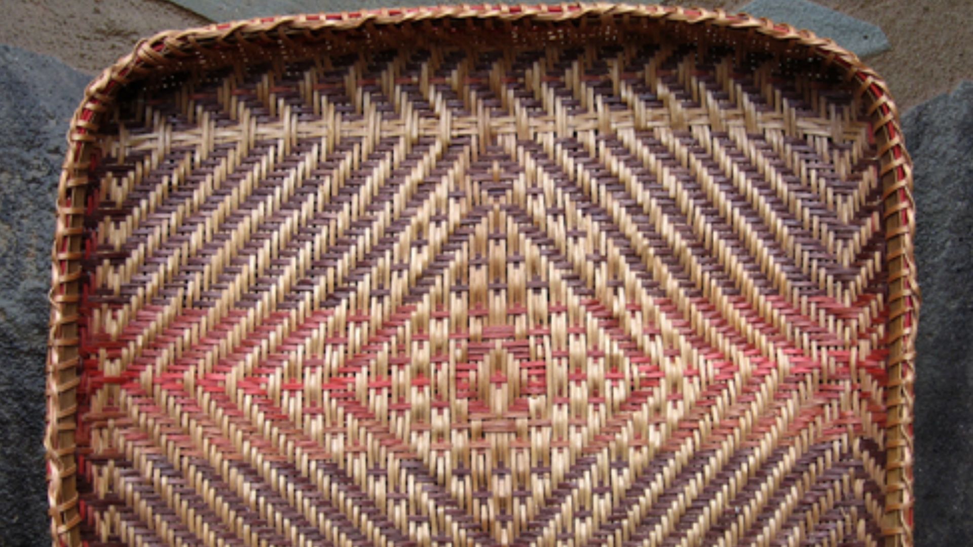 File:Rivercane basket peggy brennan.jpg