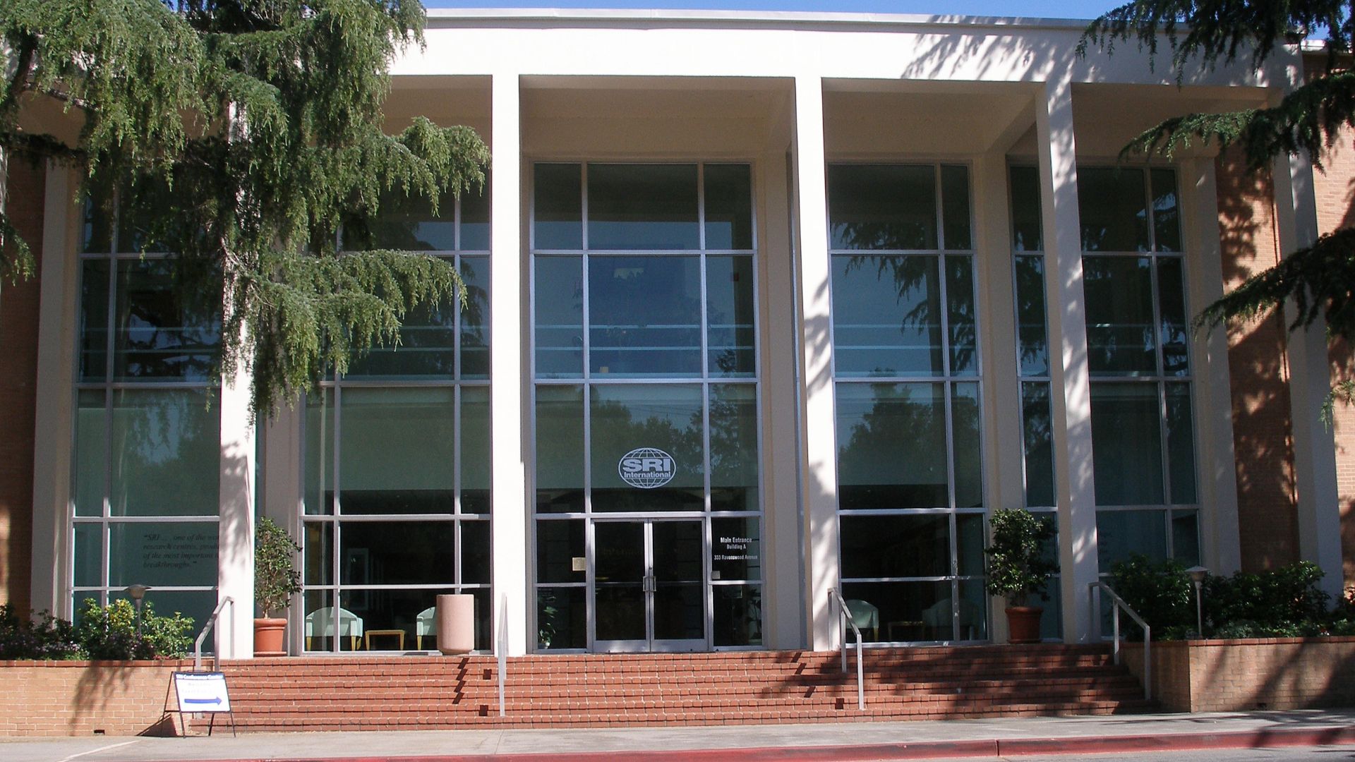 File:SRI International HQ.jpg