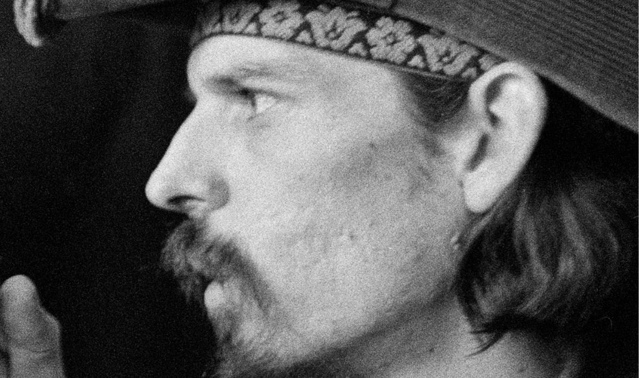 Bob Weir (left) and Ron 'Pigpen' McKernan (1945-1973) of American rock band The Grateful Dead, 4th April 1972. 