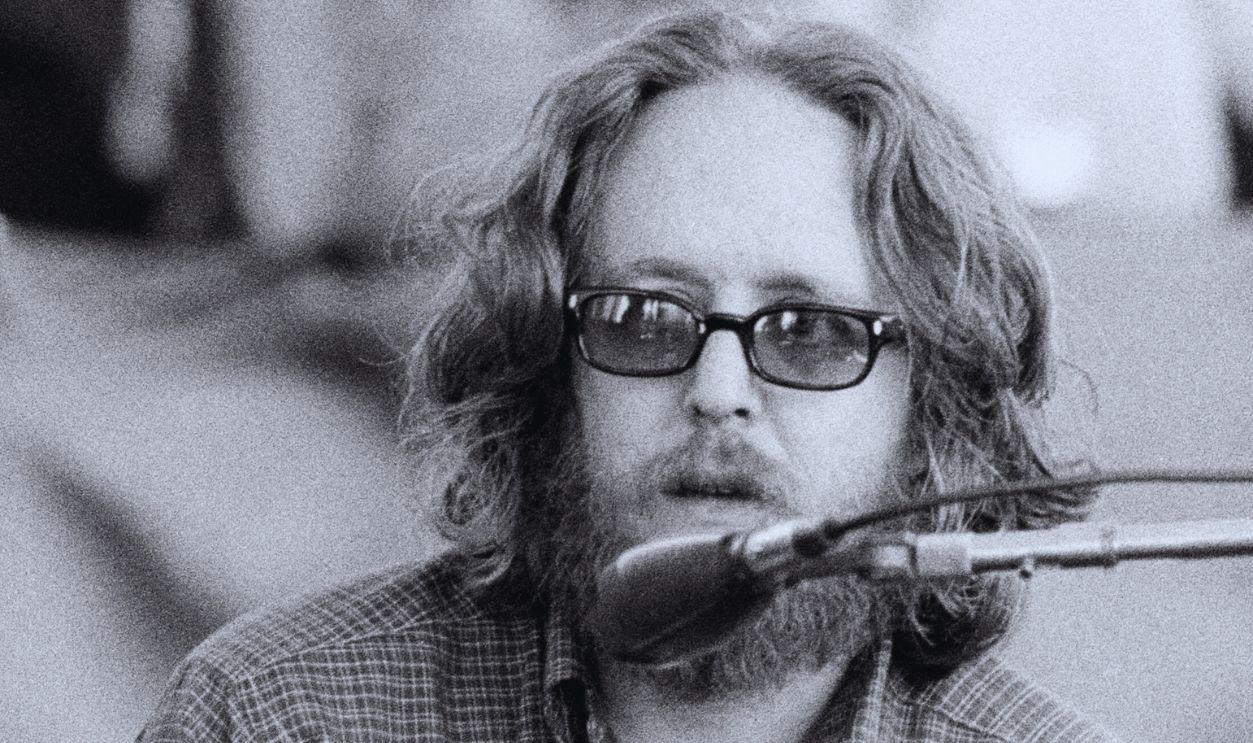  Keith Godchaux performs with The Grateful Dead at Santa Barbara Stadium on June 4, 1978 at U.C Santa Barbara. 