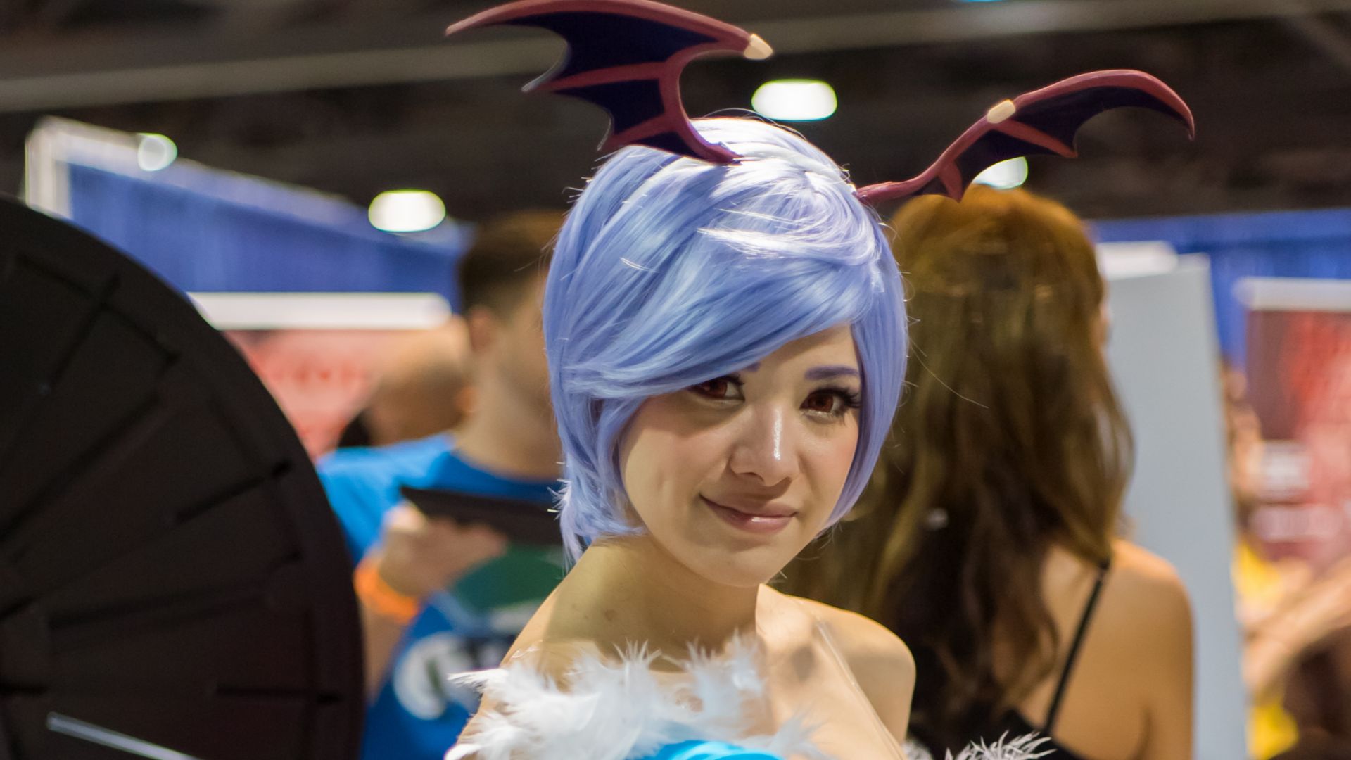 File:Lilith Aensland at Long Beach Comic Con 2015.jpg