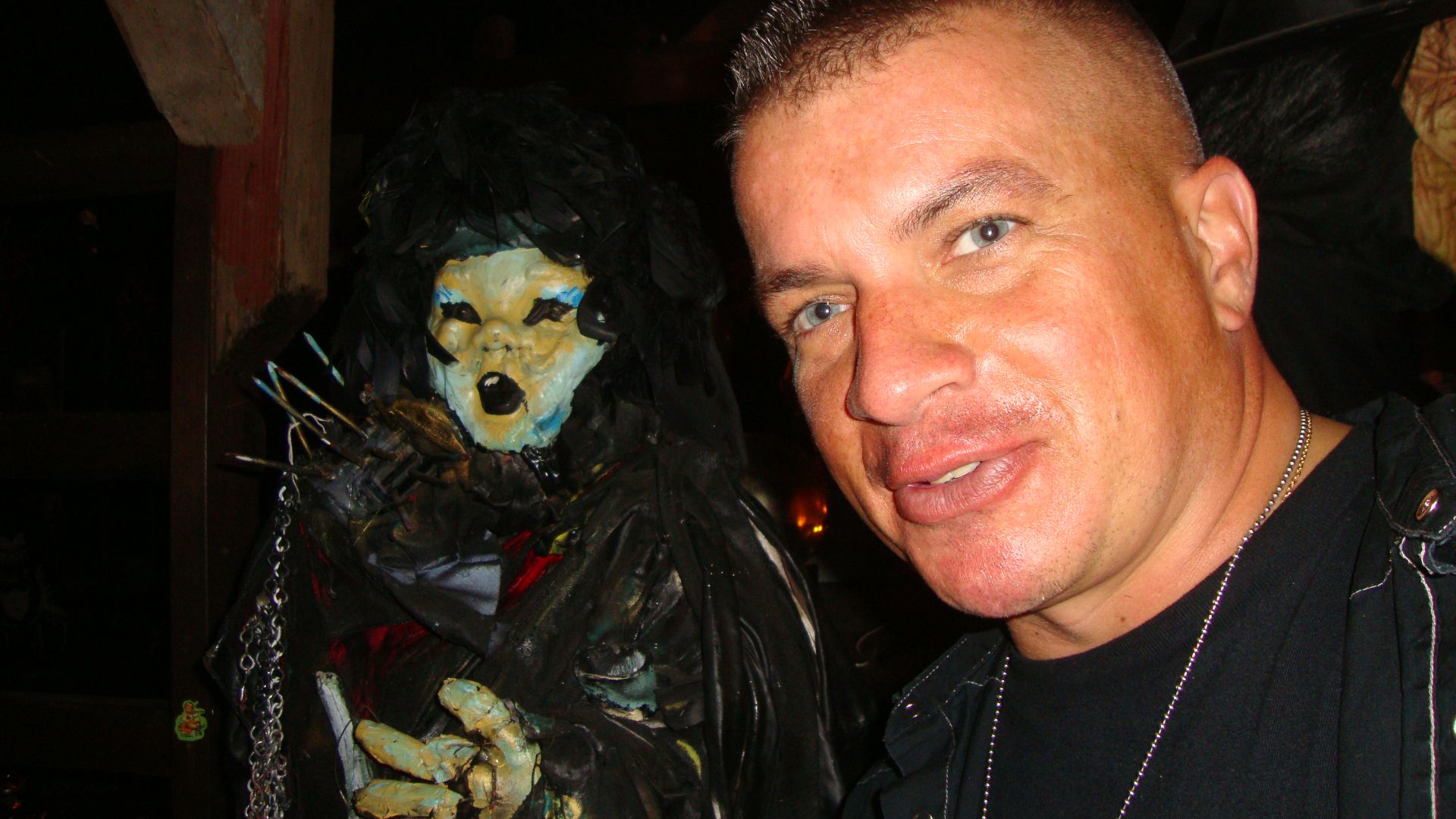 File:826 PARANORMAL JAMES MYERS LOOKING AT THE WARREN'S OCCULT MUSEUM (5756765879).jpg