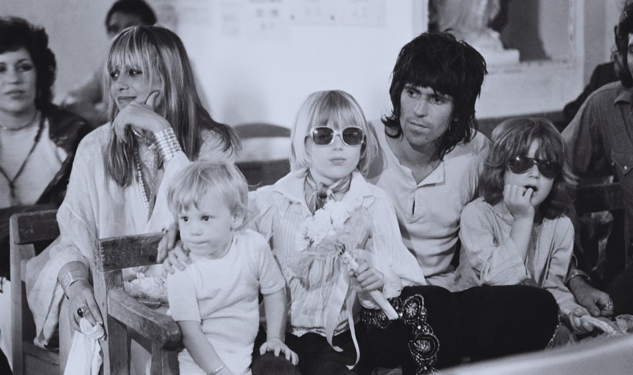 Gettyimages - 638961585, Stones Wedding English musician Keith Richards with his partner Anita Pallenberg and children at the wedding of Mick Jagger and Nicaraguan-born Bianca Pérez-Mora Macías in Saint-Tropez, France, 12th May 1971.