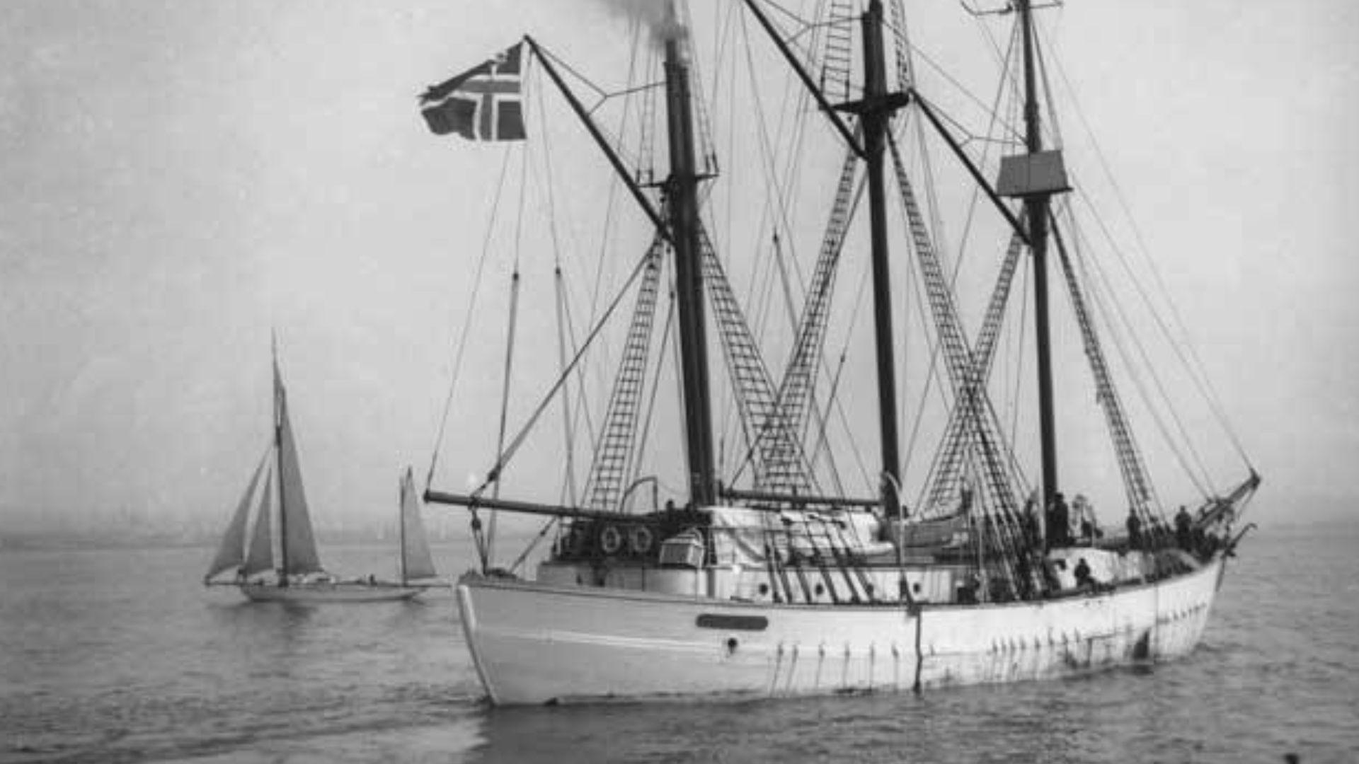 File:Roald Amundsen's schooner