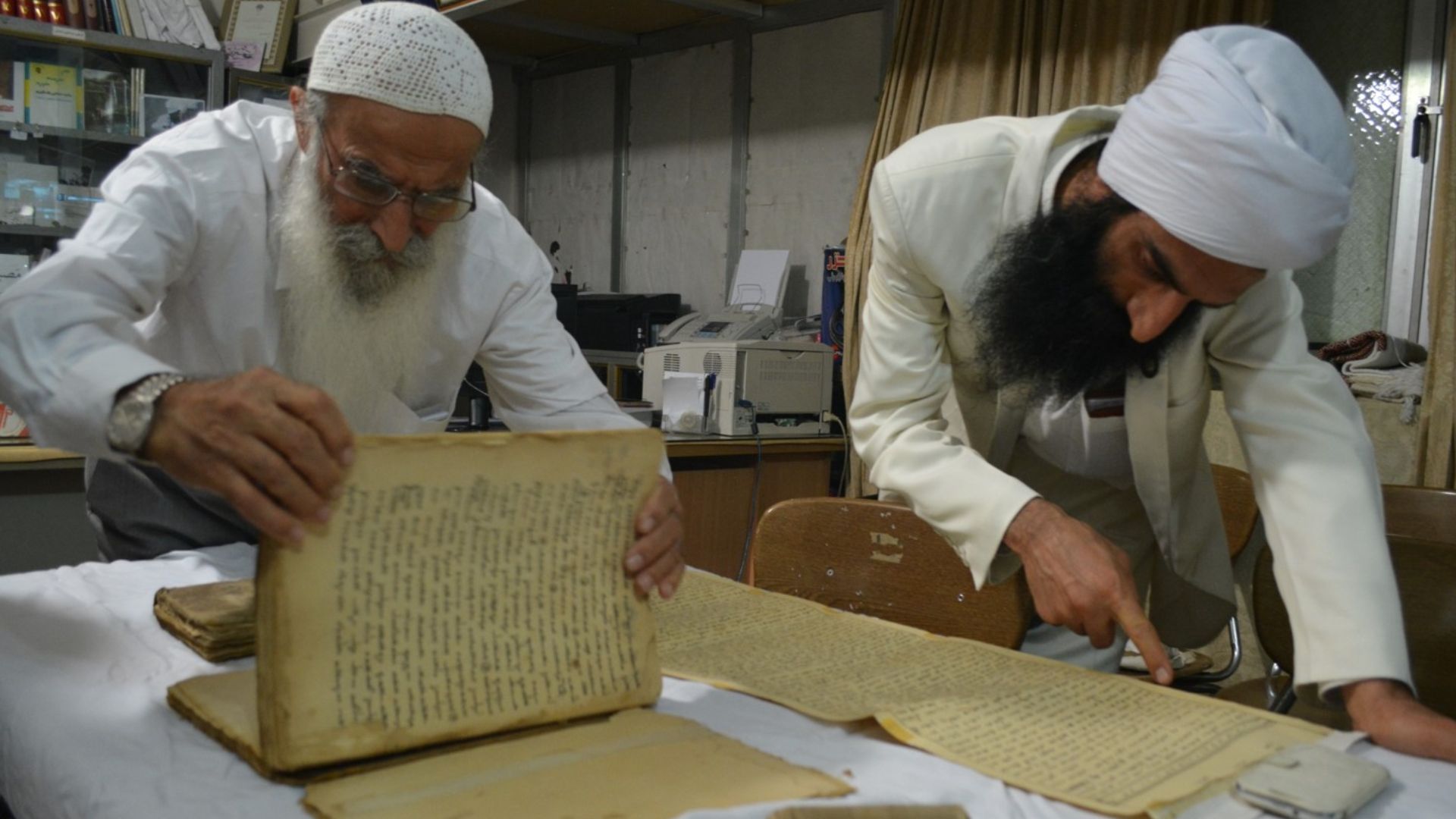 File:Parwanaya 2015 Ahvaz 06.jpg