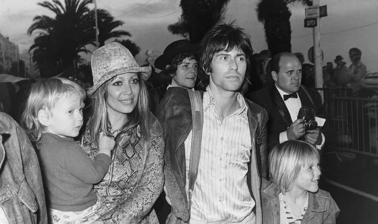 Gettyimages - 515574776, Musician Keith Richards with Anita Pallenberg and Their Children