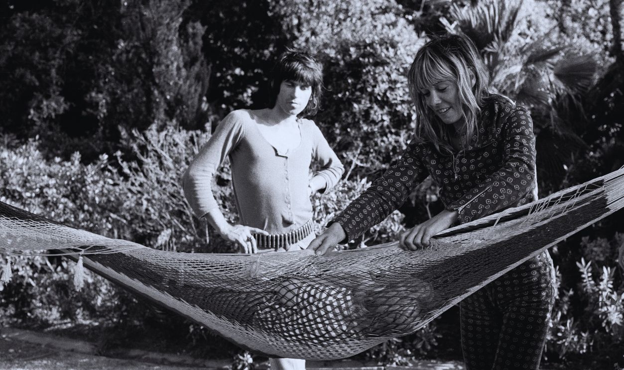 Gettyimages - 1027054946, Keith Richards at Nellcote Keith Richards and Anita Pallenberg seen here at Nellcote their villa above Villefranche sur Mer with their son Marlon. May 1971.