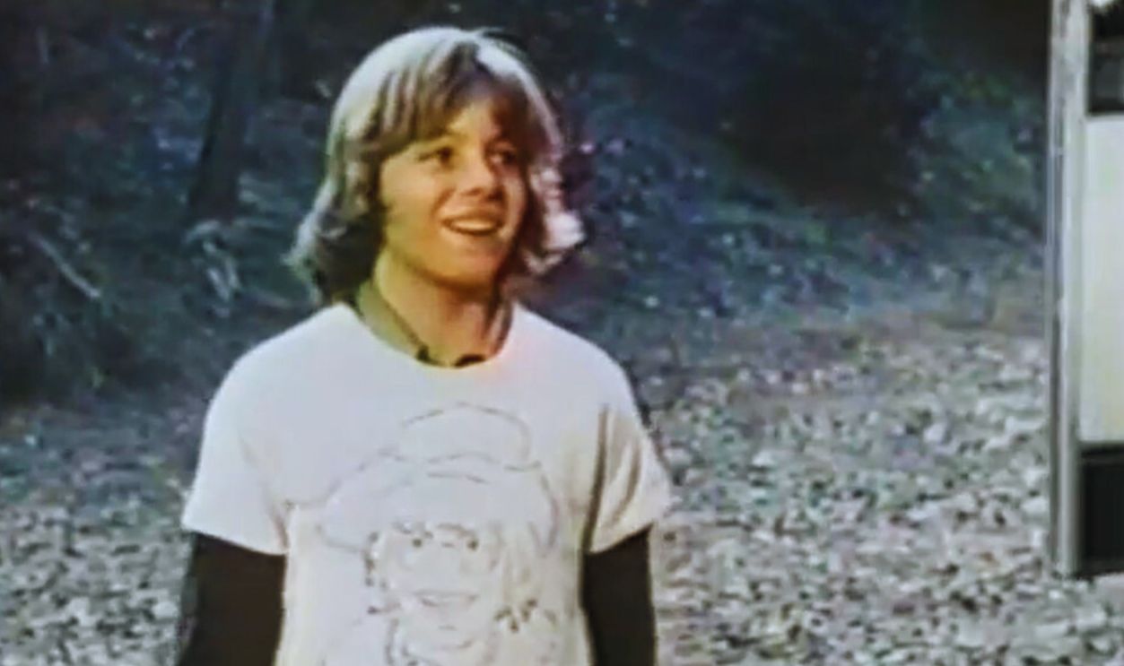 Screenshot from Three for the Road (1975)