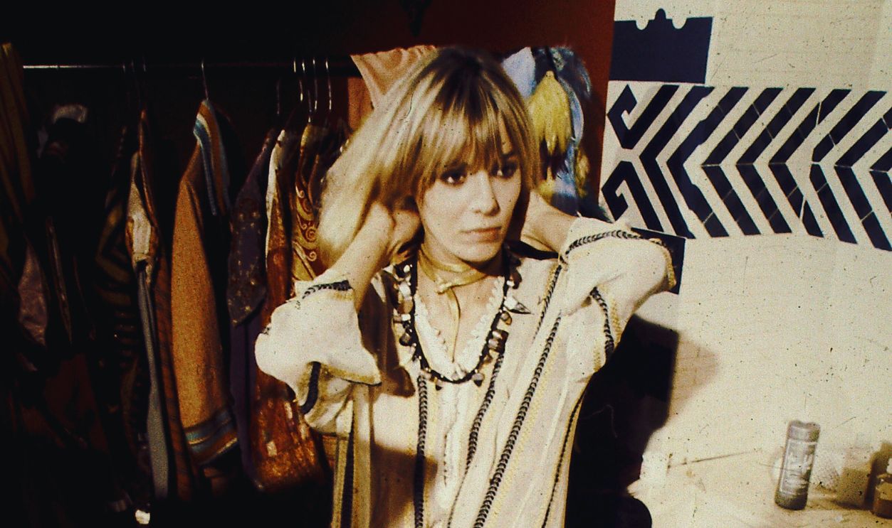 Gettyimages - 1070620172, On The Set Of 'Performance' German-Italian actress, artist, and model Anita Pallenberg (1942 - 2017) on the set of Donald Cammell and Nicolas Roeg's psychological thriller 'Performance', 1968.