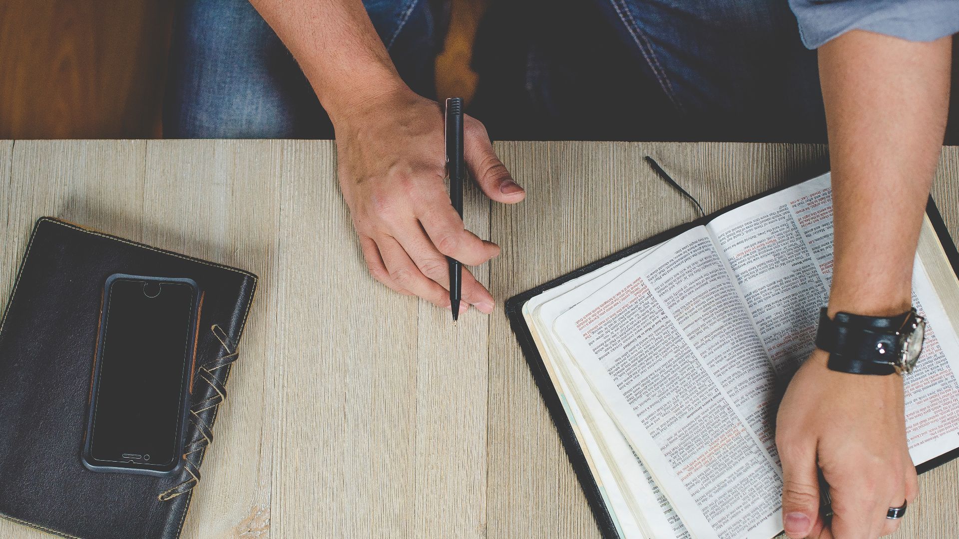 File:Bible Study (Unsplash).jpg