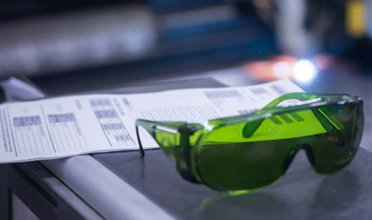 Safety Glasses, Shutterstock, 778504000